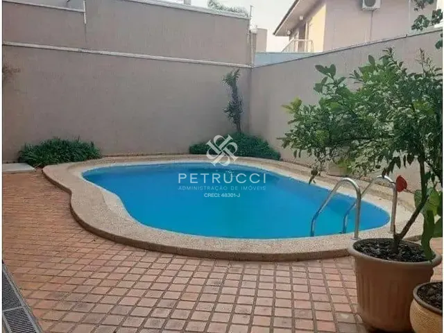 Sobrado com 233m² 4 quartos e 3 banheiros, à venda, no bairro Jardim São Caetano em São Caetano do Sul