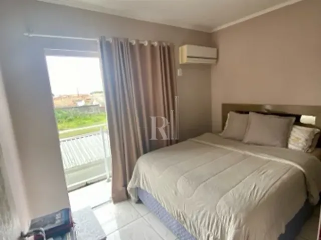 Sobrado com 63m² 2 quartos e 2 banheiros, à venda, no bairro Centro em Tijucas