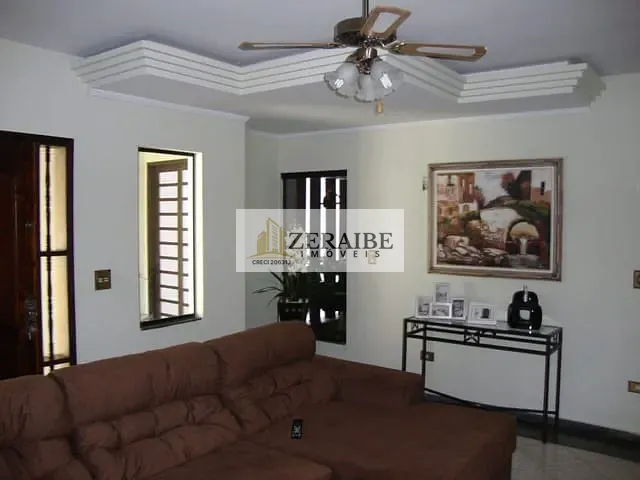 Sobrado com 235m² 3 quartos e 6 banheiros, para alugar, no bairro Vila Rosália em Guarulhos