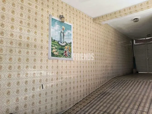 Sobrado com 250m² 4 quartos e 2 banheiros, à venda, no bairro Vila Araguaia em São Paulo