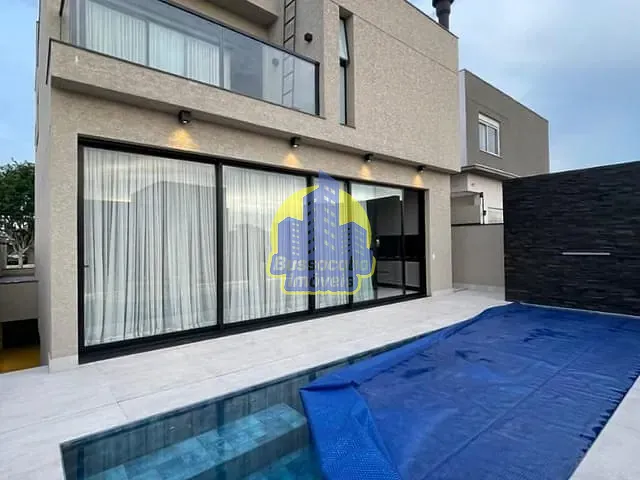 Sobrado com 380m² 5 quartos e 7 banheiros, à venda, no bairro Umuarama em Osasco
