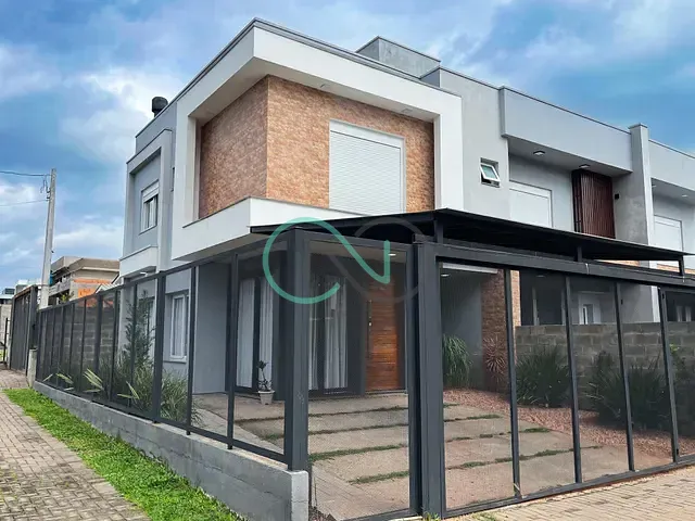 Sobrado 3 quartos e 3 banheiros, para alugar, no bairro Centenário em Sapiranga