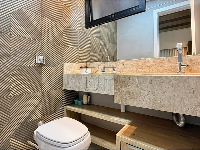 Casa com 220m² 3 quartos e 5 banheiros, à venda, no bairro Esperança em Londrina