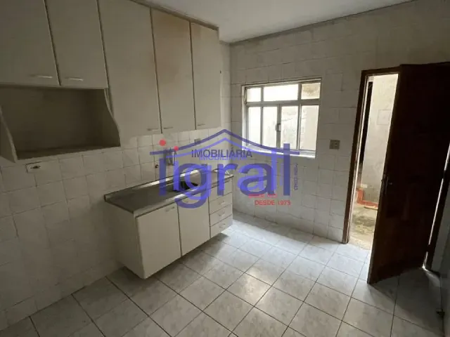 Sobrado com 180m² 2 quartos e 2 banheiros, à venda, no bairro Vila Guarani (Z Sul) em São Paulo