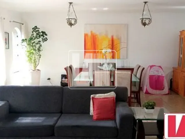 Sobrado com 200m² 2 quartos e 1 banheiro, à venda, no bairro Vila Gilda em Santo André