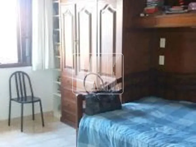 Sobrado com 200m² 2 quartos e 1 banheiro, à venda, no bairro Vila Gilda em Santo André