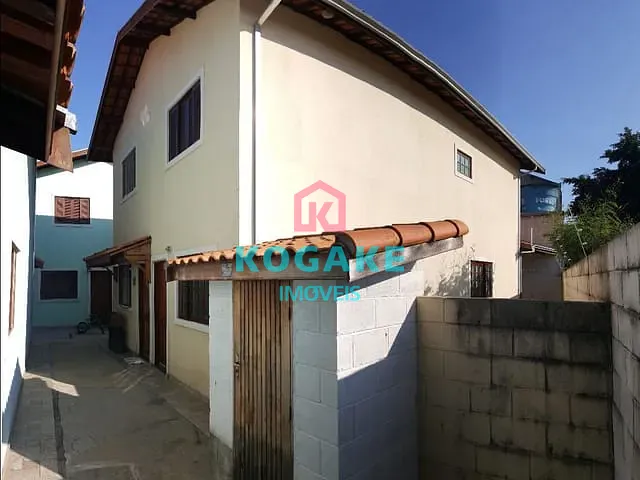 Sobrado com 136m² 2 quartos e 2 banheiros, para alugar, no bairro Parque dos Ipês em São José dos Campos