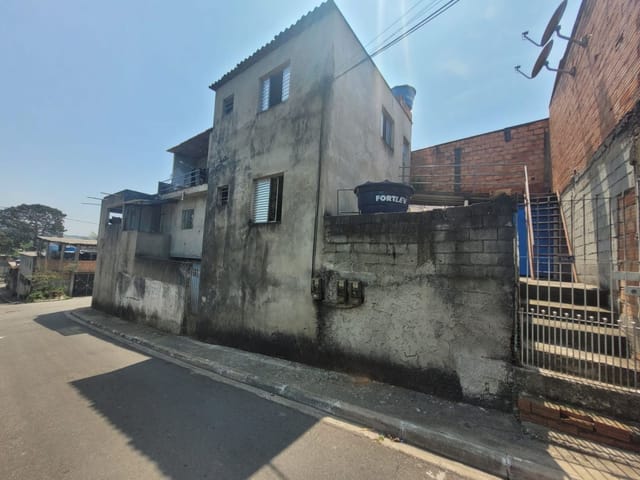 Sobrado com 345m² 7 quartos e 4 banheiros, à venda, no bairro Vila Gilda em São Paulo