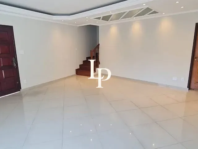 Sobrado com 156m², para alugar, no bairro Boa Vista em São Caetano do Sul