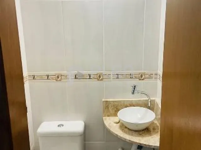 Sobrado com 180m² 3 quartos e 3 banheiros, à venda, no bairro Vila Rosa em São Paulo