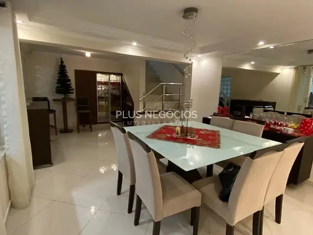 Casa com 500m² 3 quartos e 5 banheiros, à venda, no bairro Centro em Votorantim