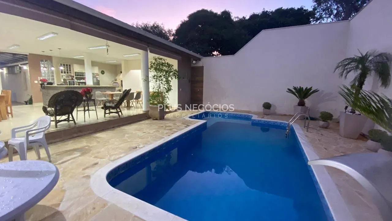 Casa, 3 quartos, 400 m² - Foto 2
