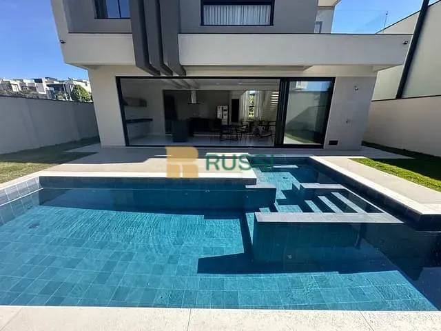 Sobrado com 530m² 4 quartos e 5 banheiros, à venda ou para alugar, no bairro Condomínio Residencial Alphaville em São José dos Campos