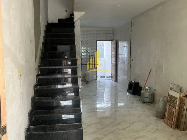 Sobrado com 110m² 3 quartos e 2 banheiros, à venda, no bairro Jardim Brasília em São Paulo