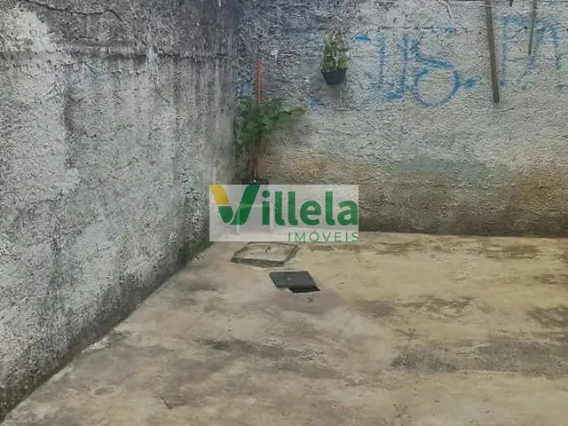 Sobrado com 125m² 3 quartos e 2 banheiros, à venda, no bairro Água Vermelha em Poá