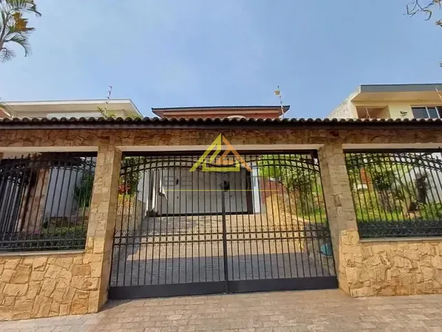 Sobrado com 560m² 5 quartos e 5 banheiros, à venda, no bairro Jardim São Bento em São Paulo