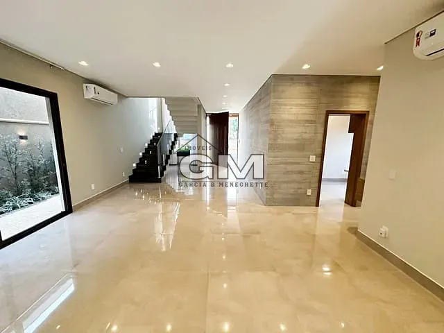 Casa com 374m² 3 quartos e 5 banheiros, à venda, no bairro Residencial Alto do Castelo em Ribeirão Preto