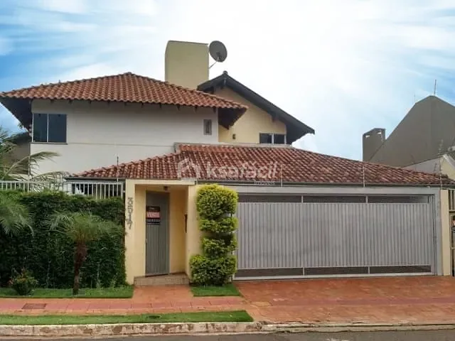 Sobrado com 450m² 5 quartos e 5 banheiros, à venda, no bairro Vila Gomes em Campo Grande