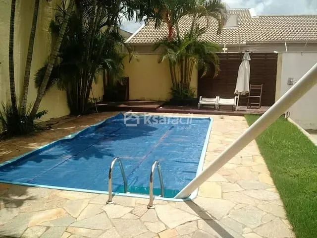 Sobrado com 450m² 5 quartos e 5 banheiros, à venda, no bairro Vila Gomes em Campo Grande