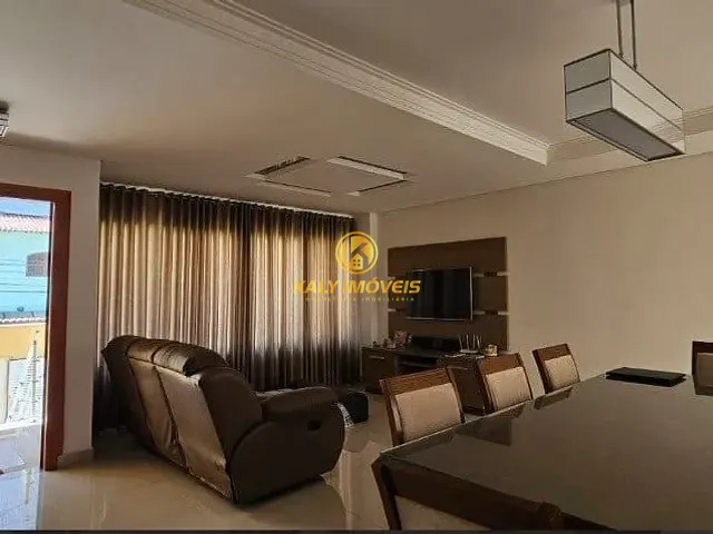Sobrado com 253m² 3 quartos e 5 banheiros, à venda, no bairro Centro em São Bernardo do Campo