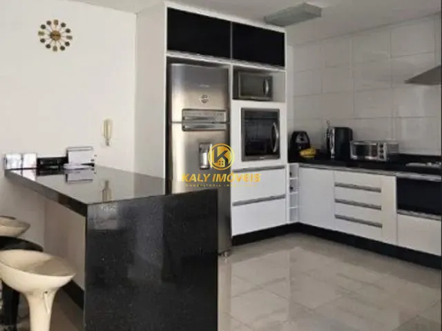Sobrado com 253m² 3 quartos e 5 banheiros, à venda, no bairro Centro em São Bernardo do Campo