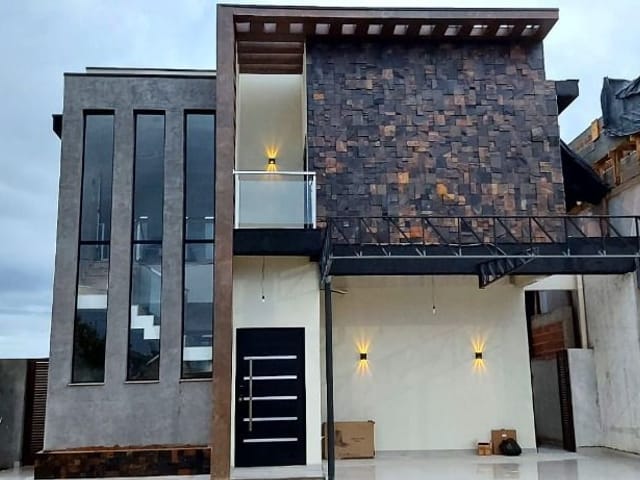 Foto do Sobrado - Sobrado com 3 dormitórios, 200 m² - venda por R$ 1.500.000 ou aluguel por R$ 8.360/mês - Condominio Reserva Aruanã - São José dos Campos/SP | RUSSI IMÓVEIS