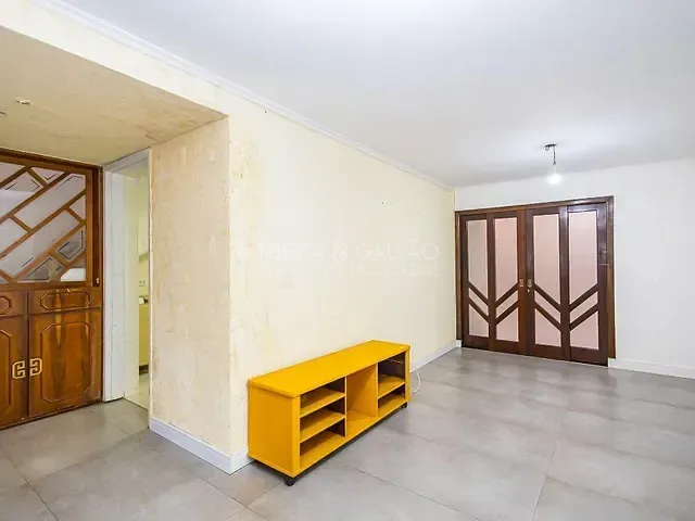 Sobrado com 80m² 3 quartos e 1 banheiro, à venda, no bairro Bairro Alto em Curitiba