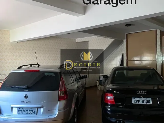 Sobrado com 300m², para alugar, no bairro Vila Regente Feijó em São Paulo