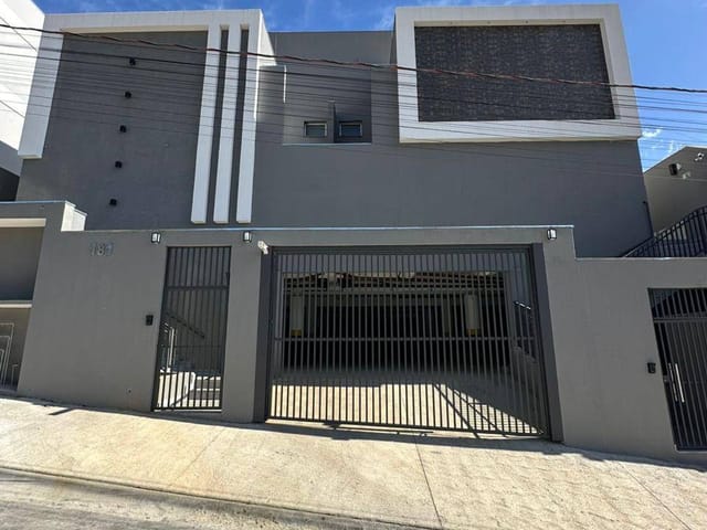 Apartamento 2 quartos e 1 banheiro, à venda ou para alugar, no bairro Manacás em Extrema