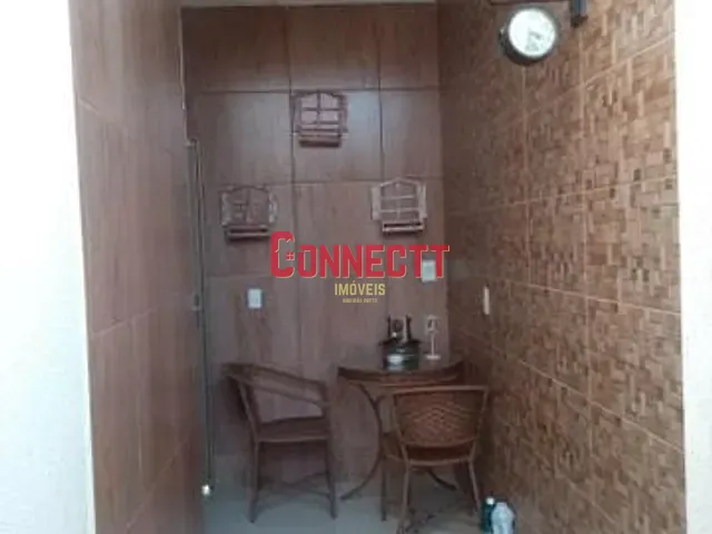 Sobrado com 162m² 3 quartos e 2 banheiros, à venda, no bairro Conjunto Habitacional Jardim das Palmeiras em Ribeirão Preto