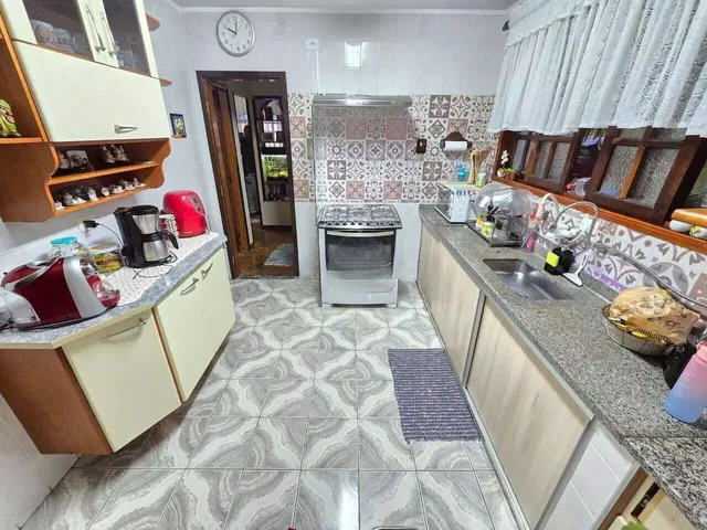 Casa 2 quartos e 2 banheiros, à venda, no bairro Cidade Antônio Estevão de Carvalho em São Paulo