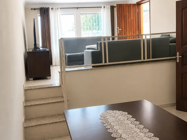 Sobrado 3 quartos e 6 banheiros, à venda, no bairro Vila Mazzei em São Paulo