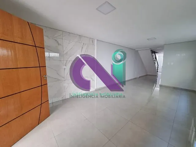Sobrado com 125m² 3 quartos e 3 banheiros, à venda, no bairro Bela Vista em Osasco