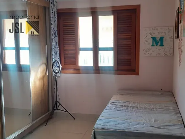 Sobrado com 156m² 3 quartos e 1 banheiro, à venda, no bairro Vila Santos em Caçapava