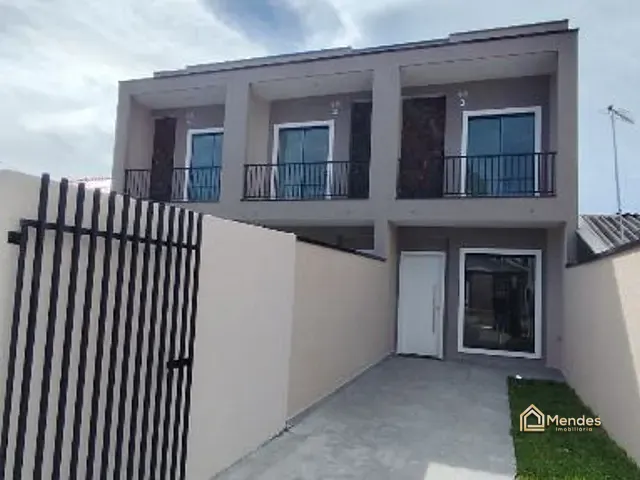 Sobrado com 80m² 3 quartos e 1 banheiro, à venda, no bairro Umbará em Curitiba