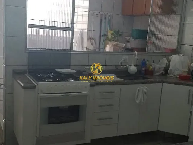 Sobrado com 163m² 4 quartos e 2 banheiros, à venda, no bairro Olímpico em São Caetano do Sul