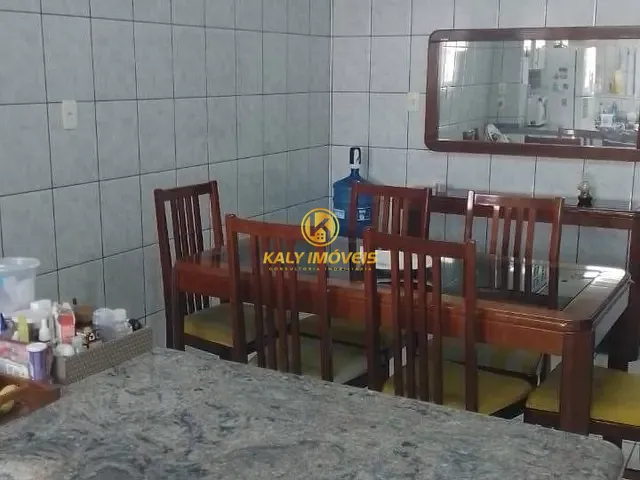 Sobrado com 163m² 4 quartos e 2 banheiros, à venda, no bairro Olímpico em São Caetano do Sul