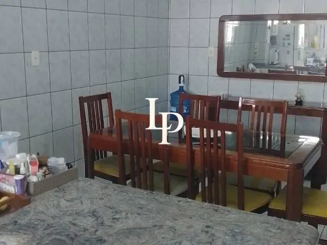 Sobrado com 163m² 4 quartos e 2 banheiros, à venda, no bairro Olímpico em São Caetano do Sul