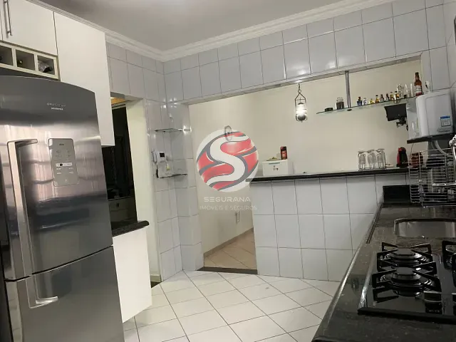 Sobrado com 250m² 4 quartos e 2 banheiros, à venda, no bairro Vila Prudente (Zona Leste) em São Paulo