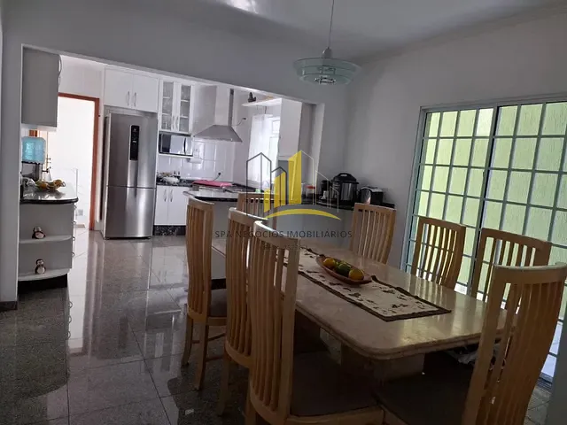 Sobrado com 216m² 3 quartos e 4 banheiros, à venda, no bairro Jardim Textil em São Paulo