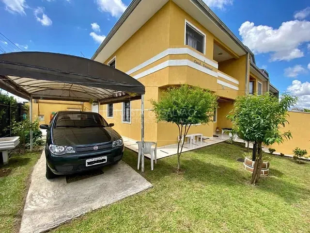 Sobrado com 180m² 3 quartos e 2 banheiros, à venda, no bairro Capão Raso em Curitiba