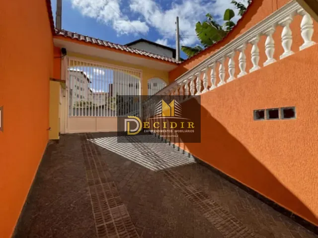 Sobrado com 125m² 3 quartos e 3 banheiros, à venda, no bairro Jardim Marica em Mogi das Cruzes