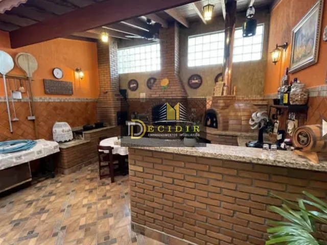 Sobrado com 125m² 3 quartos e 3 banheiros, à venda, no bairro Jardim Marica em Mogi das Cruzes