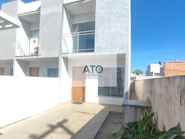 Sobrado 2 quartos e 1 banheiro, para alugar, no bairro Centro em Tijucas