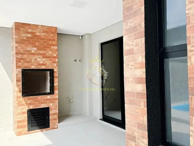 Sobrado 4 quartos e 4 banheiros, à venda, no bairro Barra em Balneário Camboriú