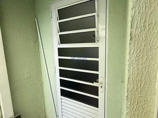 Sobrado com 125m² 3 quartos e 2 banheiros, à venda, no bairro Jardim das Indústrias em São José dos Campos