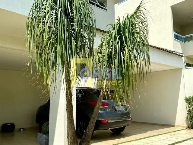 Sobrado com 348m² 4 quartos e 5 banheiros, à venda, no bairro Vila Nova Socorro em Mogi das Cruzes