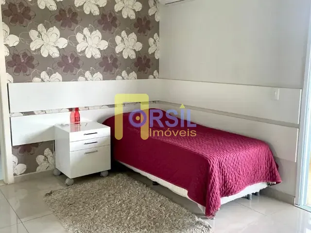 Sobrado com 348m² 4 quartos e 5 banheiros, à venda, no bairro Vila Nova Socorro em Mogi das Cruzes
