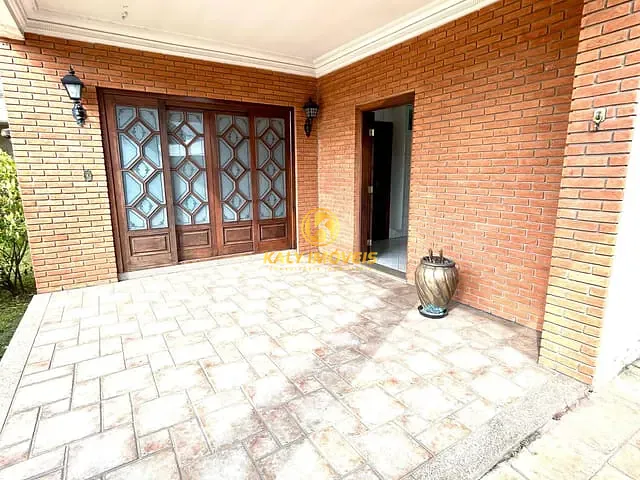 Sobrado com 376m² 4 quartos e 5 banheiros, à venda, no bairro Jardim São Caetano em São Caetano do Sul