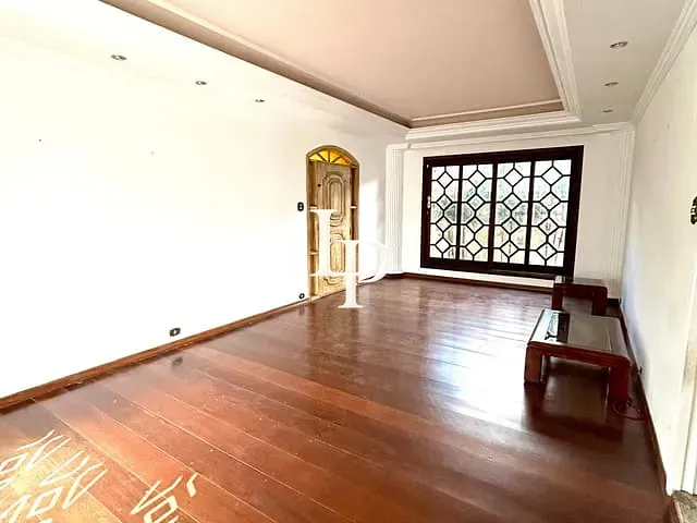 Sobrado com 376m² 4 quartos e 5 banheiros, à venda, no bairro Jardim São Caetano em São Caetano do Sul